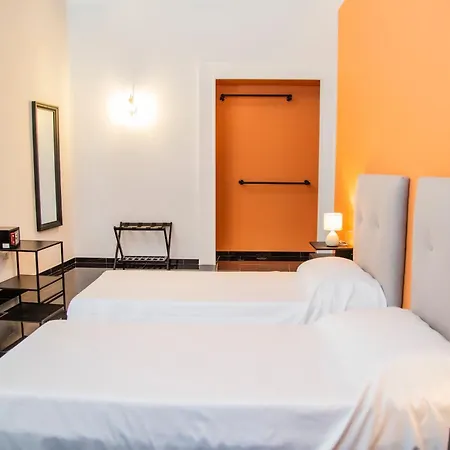 Guest house Palazzo Goyze, Familiare